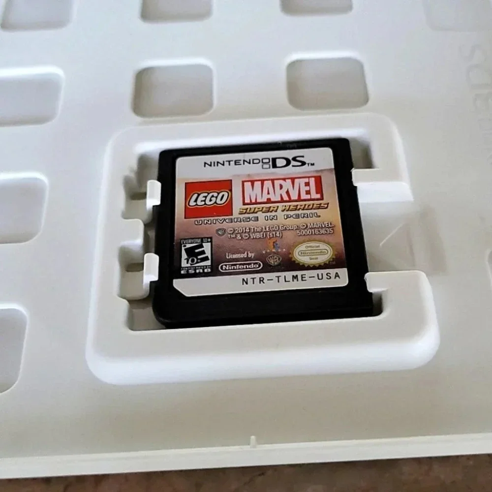 LEGO Marvel Super Heroes Universe in Peril for Nintendo DS